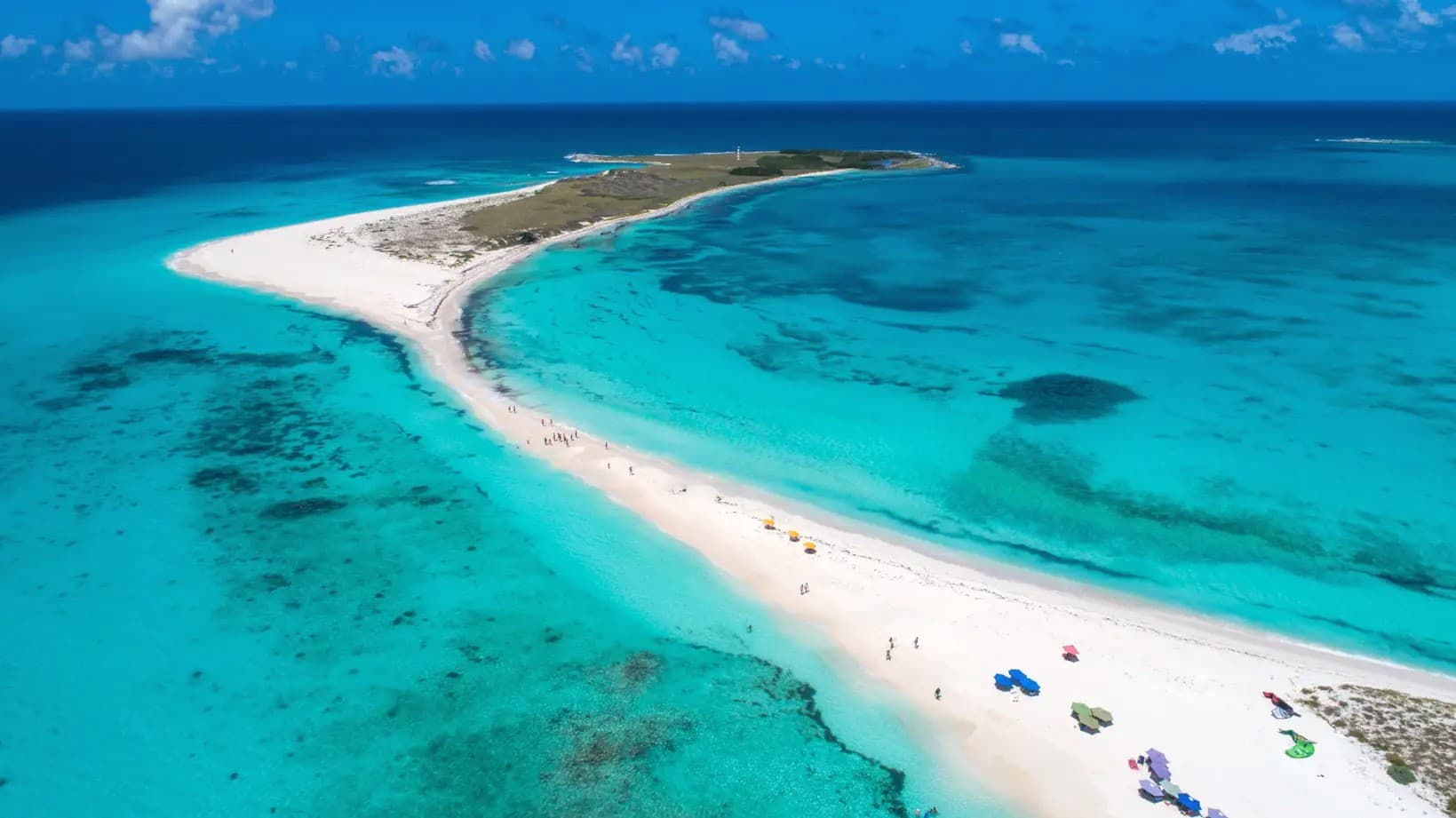 Los Roques: a day on the cays